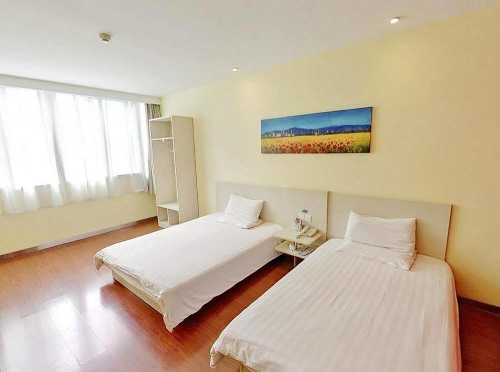 Hanting Hotel Shanghai Hongkou Football Stadium Buitenkant foto